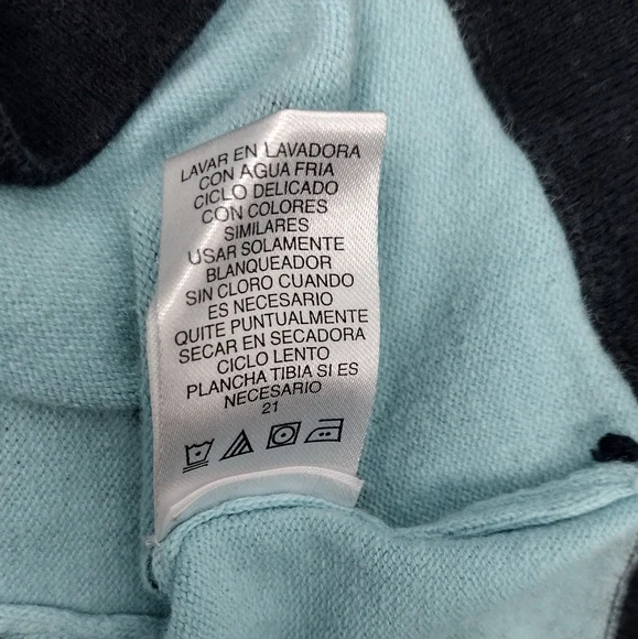 Designers Originals Cardigan - Picture 5 of 8